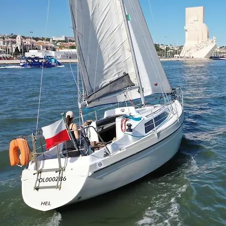 Vintage Sailboat Experience