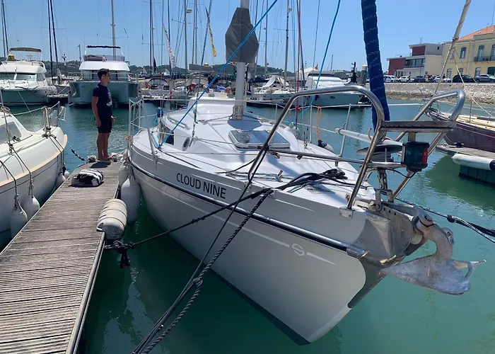 Vintage Sailboat Experience